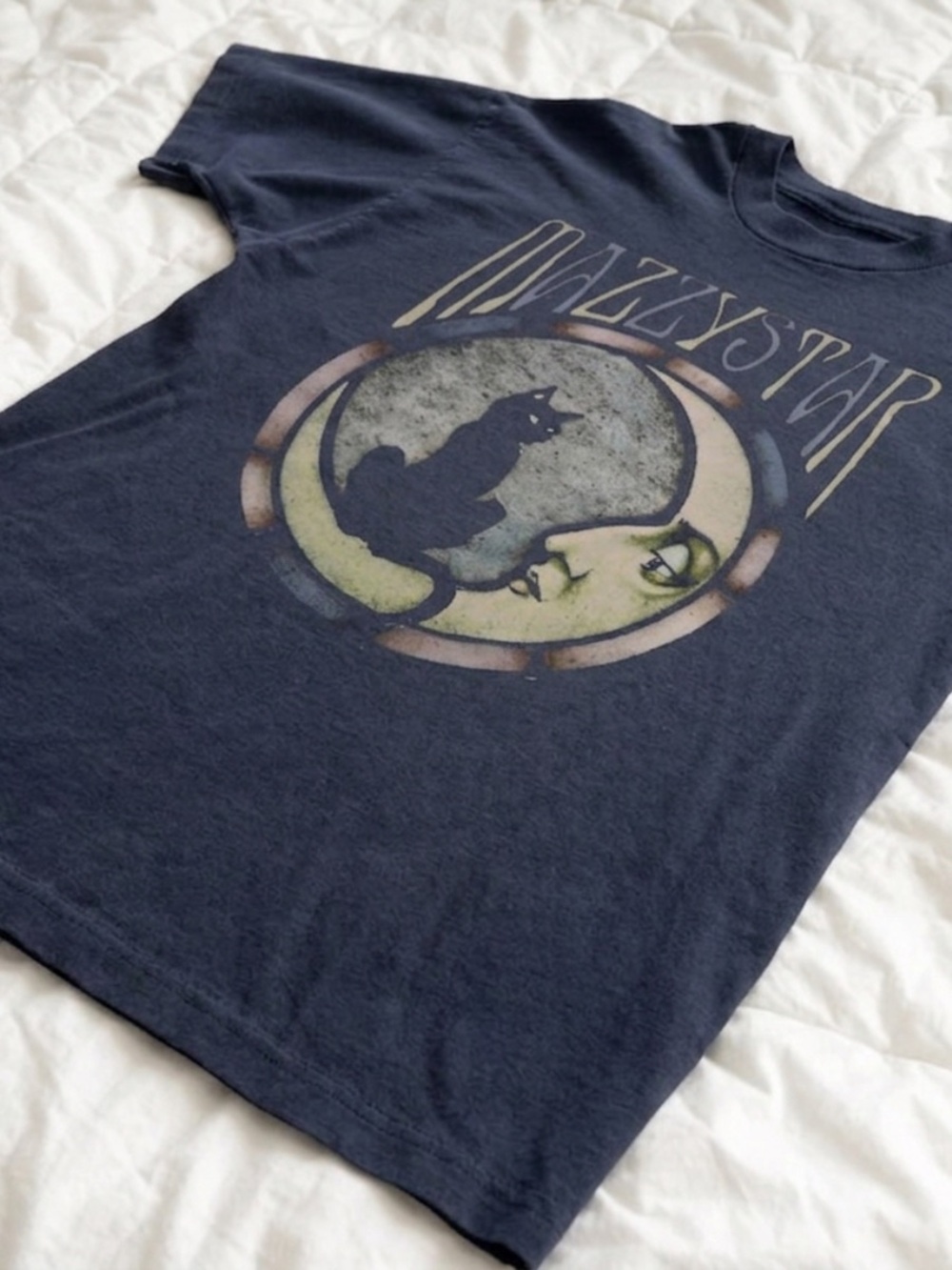 Black Mazzy Star Cat Moon Graphic Tee - Vintage Retro Style For Unisex - Picture 2 of 4